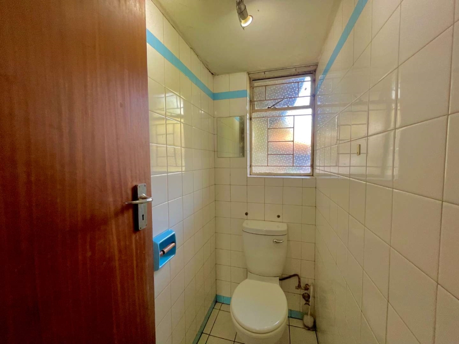 Commercial Property for Sale in Melodie North West